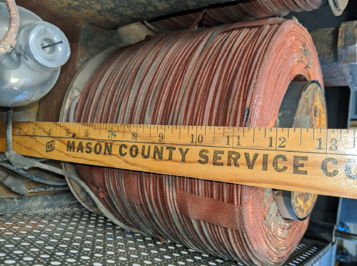 The Weidenhoff Model 818 Magnet Charger